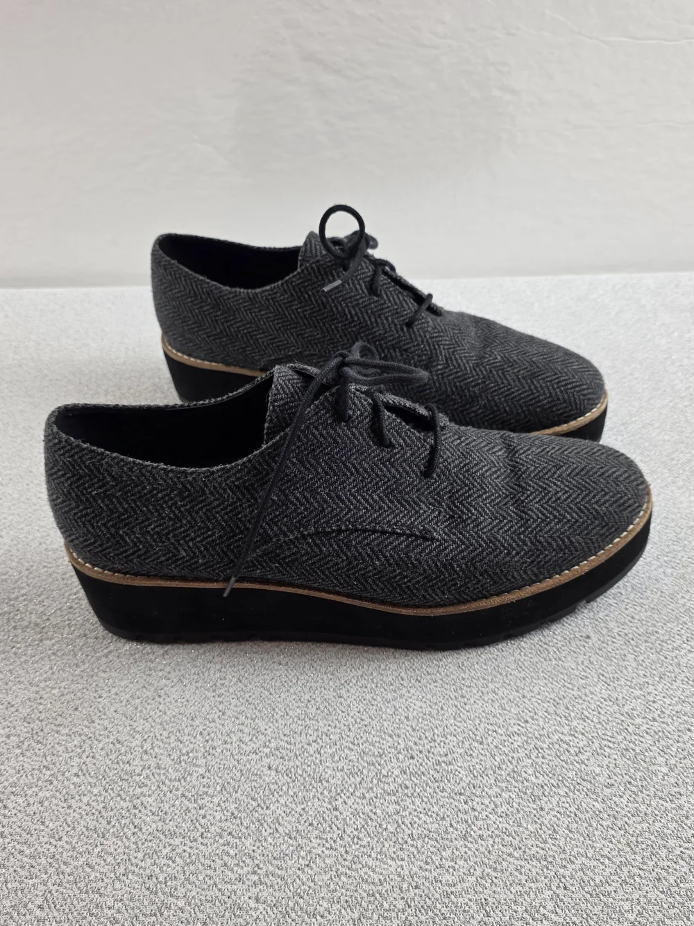 Eileen Fischer Grey Herringbone Lace-Up Platform Oxfords Wmn's 10